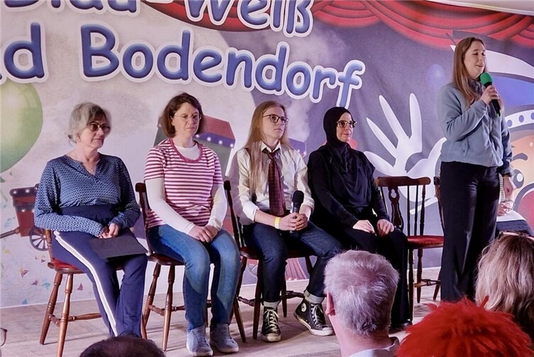 Karnevalsmagie in Bad Bodendorf: Ein Nachmittag voller Höhepunkte.