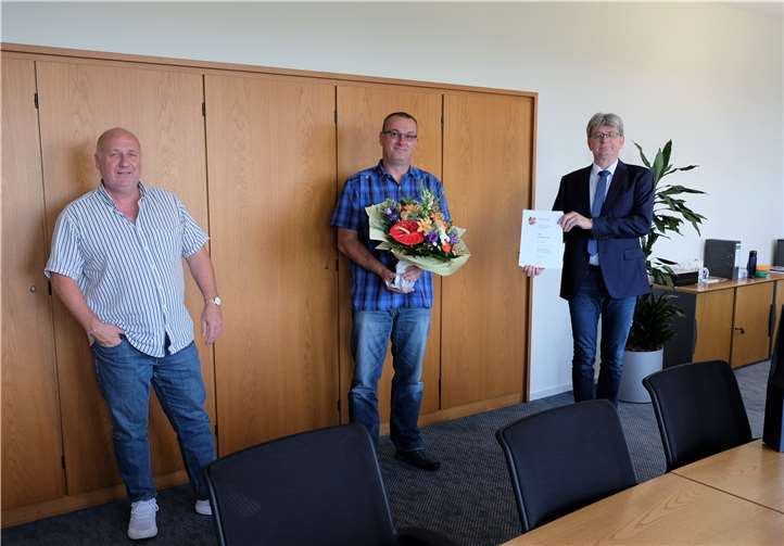Karsten Lotz feierte sein Dienstjubiläum.Foto: Stadtverwaltung
