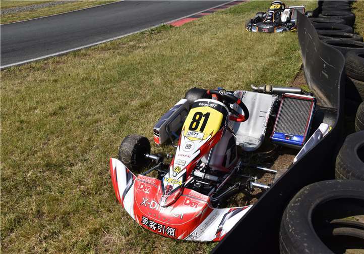 Kart nach dem Einschlag.