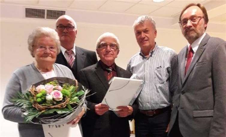 Katharina Bayer und Kurt Werz wurden geehrt.Privat