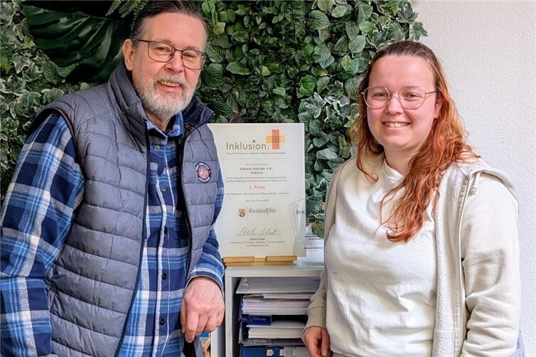 Katharina Zwicker, Koblenz Hybrider und Rudi Stieling, GSL, beim Start des ersten gemeinsamen Projektes