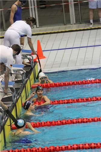 Katrin Wald und Melina Stark.