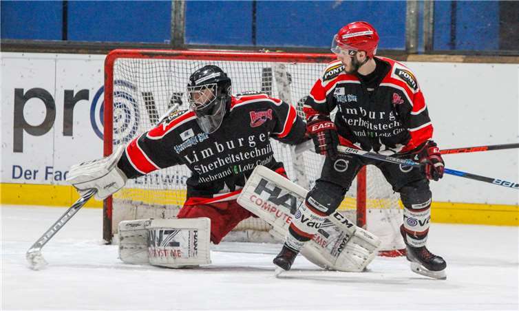 Keeper Constantin Schönfelder und Roman Löwing.