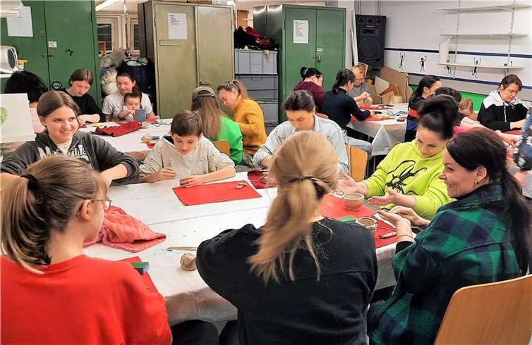 Keramik-Workshop im Café Welcome.  Fotos: Karin Probst-Bayer