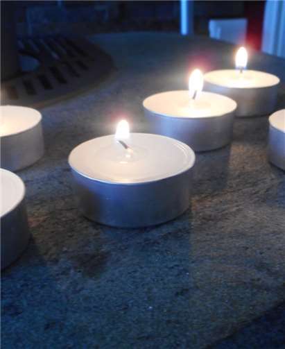 Kerzenweihe bei der feierlichen Lichtmess.privat