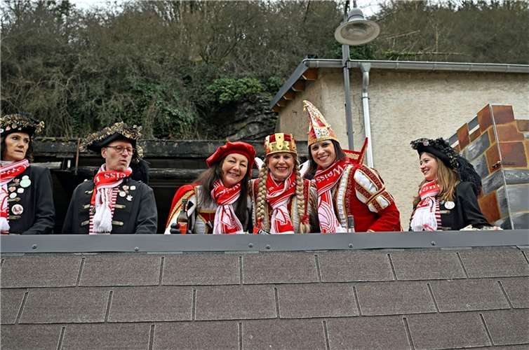 Kesseling Alaaf  Am Samstag den 10. Februar 23 prägten beim Karnevalszug in Kess...