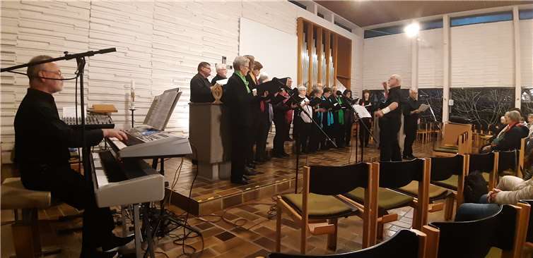 Keyboarder Rainer Mies sorgte für eine einfühlsame Begleitung.