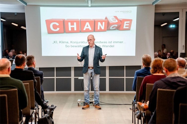 Keynote Speaker Lutz Herkenrath