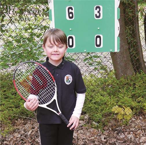 Kianoush Neumann konnte sein Einzel 6:4 6:3 gewinnen