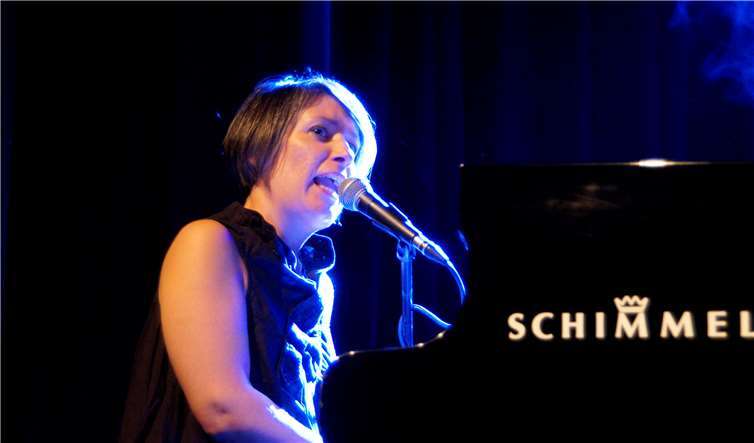 Kim Edgar von Cara bereitete mit ihremSologesang das reinste Hörvergnügen.