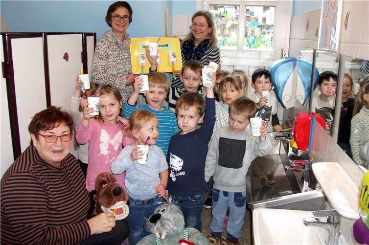 Kinder des Zwergenstübchens nach dem Zahnputz-Ritual.privat