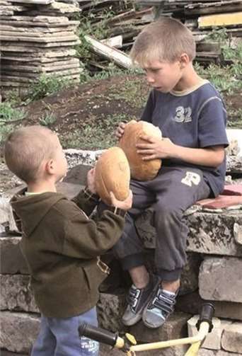 Kinder in Slawjansk.privat