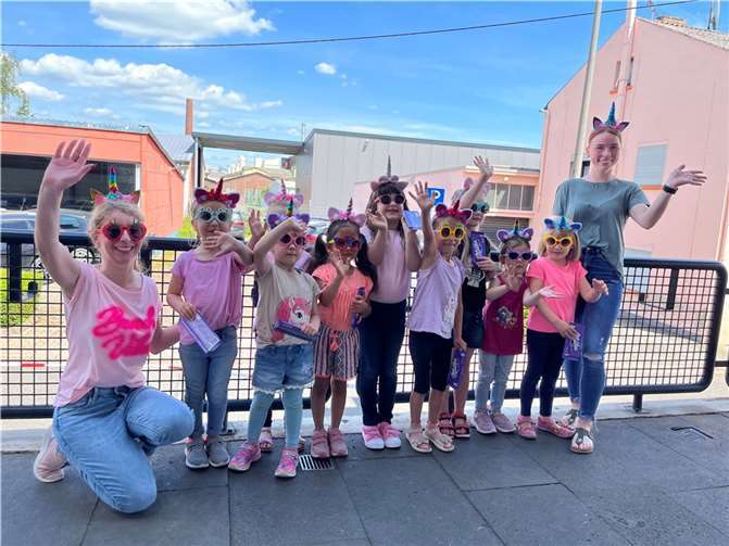 Kinder in ihren tollen Kostümen. Foto: privat