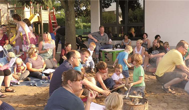 Kinder und Eltern hatten eine Menge Spaß.Privat