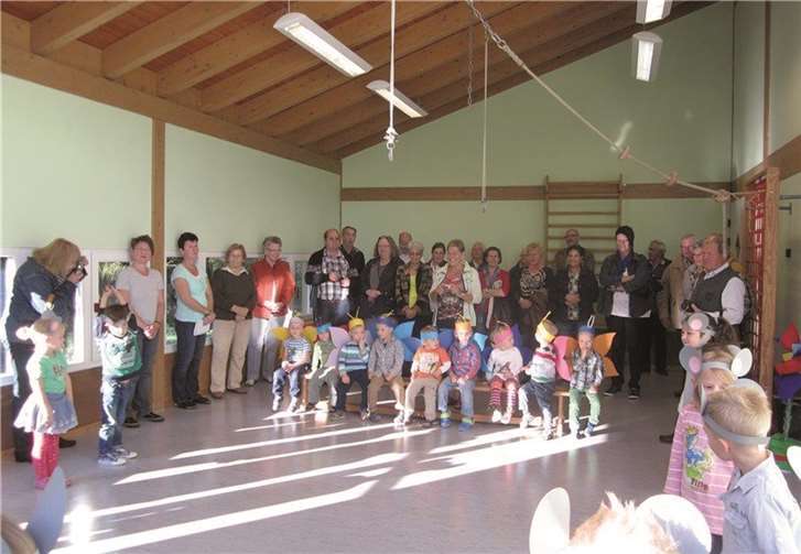 Kinder und Großeltern hatten viel Freude beim gemeinsamen Tag in der Kita Pusteblume.privat