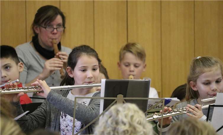 Kinder unterschiedlichen Alters und Ausbildungsstandes boten ein großartiges Konzert.Fotos: SOT