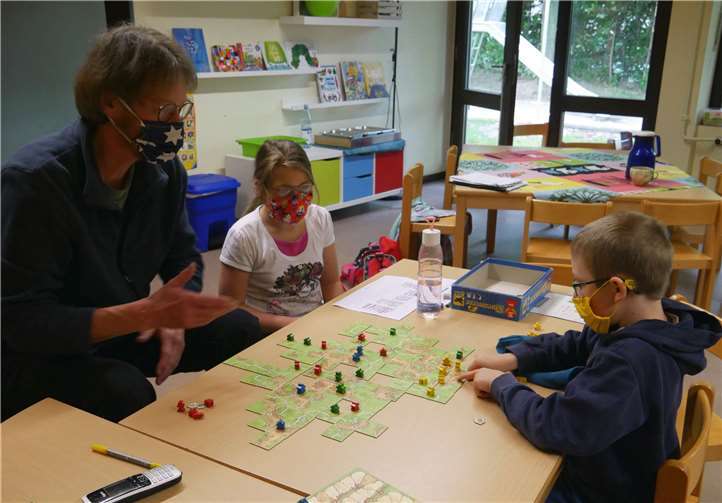 Kindern ein Stück Normalität schenken: Im Kindergartenbereich werden Kinder in Kleinstgruppen betreut und gefördert.Quelle: Caritasverband Koblenz