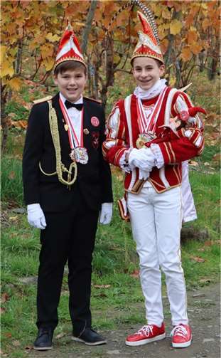 Kinderprinz Christian David I. Rösch mit Adjutant Kilian Knieps der KG “Bunte Ku...
