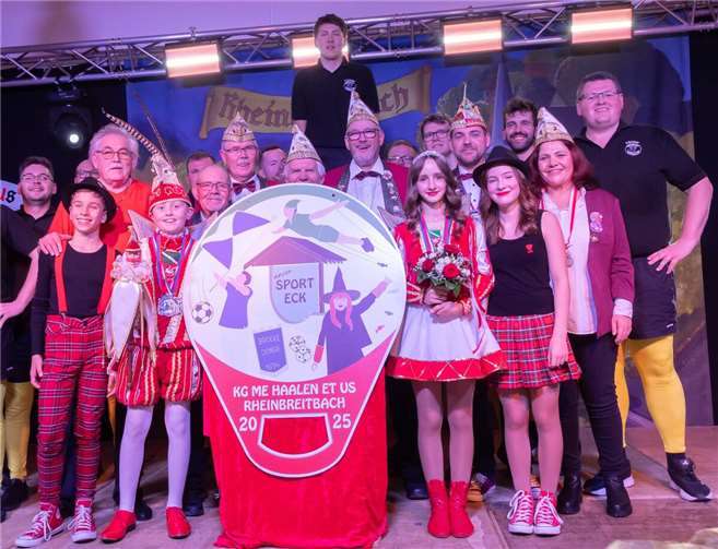 Kinderprinzenpaar und der neue Orden.  Fotos: privat