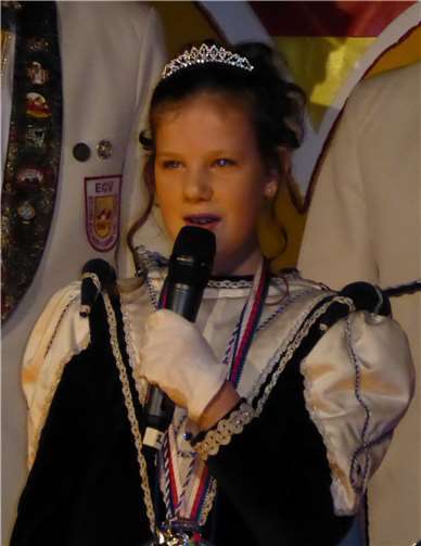 Kinderprinzessin Marie Lind eroberte mit ihren frei vorgetragenen Reimen die Narrenherzen.