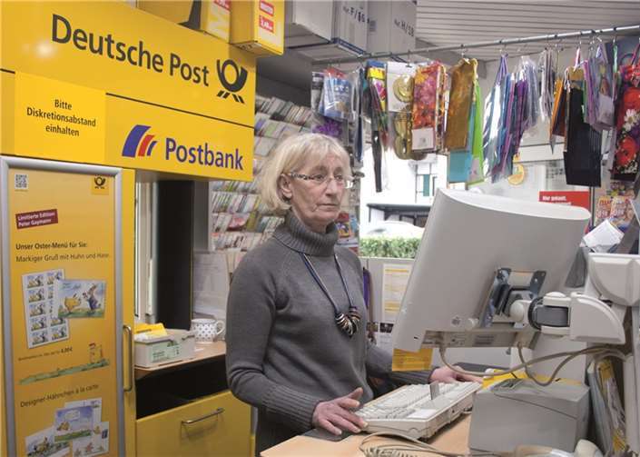 Kioskbetreiberin Esther Kloesel hat die Nase voll von der Post und hat den Vertrag zum 30. Juni diesen Jahres gekündigt. JOST