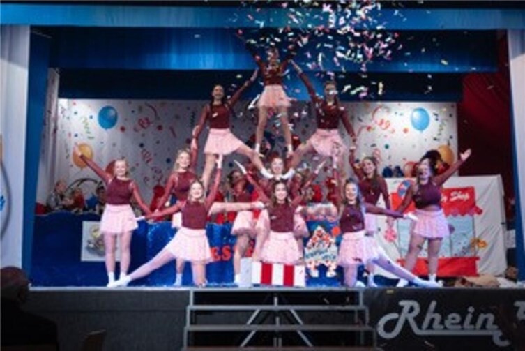 Kirmes der Kamellchen - die nächste Fahrt geht rückwärts.