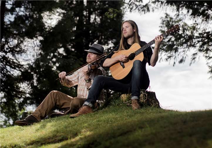 Kit Hawes und Aaron Catlow (v.r.).Foto: Paul Blakemore