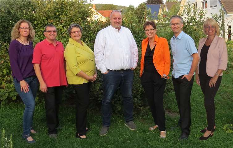 KlangfAHRben: Petra Schwarzkopf, Karl Hanenberg, Inrid Möhlig, Dominik Löbens, Christina Weber, Carsten Thewes, Jutta Schulte-Huermann (v. l. n. r.).Fotos: privat