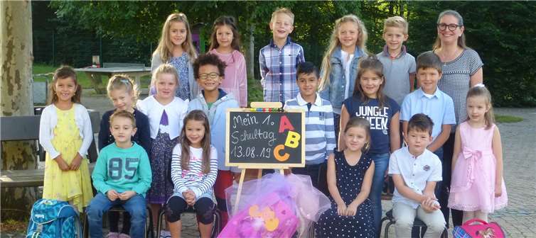 Klasse 1a mit Barbara Pilz.Fotos: privat