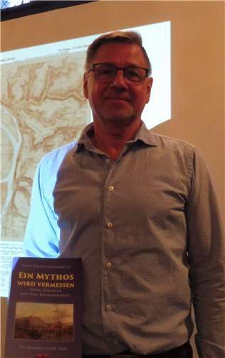 Zeitreise ins 19. Jahrhundert Klaus-Dieter Regenbrecht stellte sein Buch „Ein Mythos wird vermessen. Rhein, Romantik und neue Raumerfahrung“ vor.