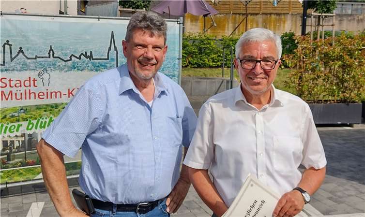 Klaus Herbel (li.) und Roger Lewentz, MdL auf dem Mülheim-Kärlicher Stadtfest. Quelle: SPD VG Weißenthurm