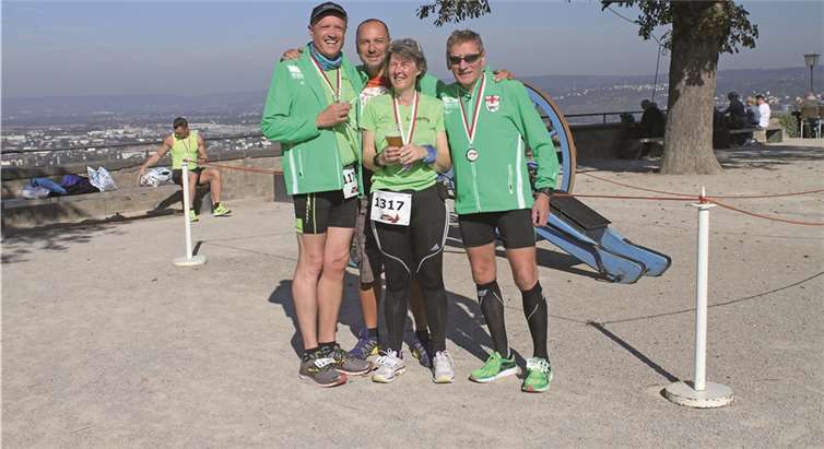 Klaus und Almuth flott durch den Gewerbepark. privat