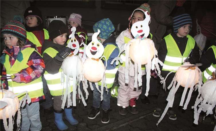 Kleine Gespenster hatten im Kindergarten mühelos Halloween überlebt.