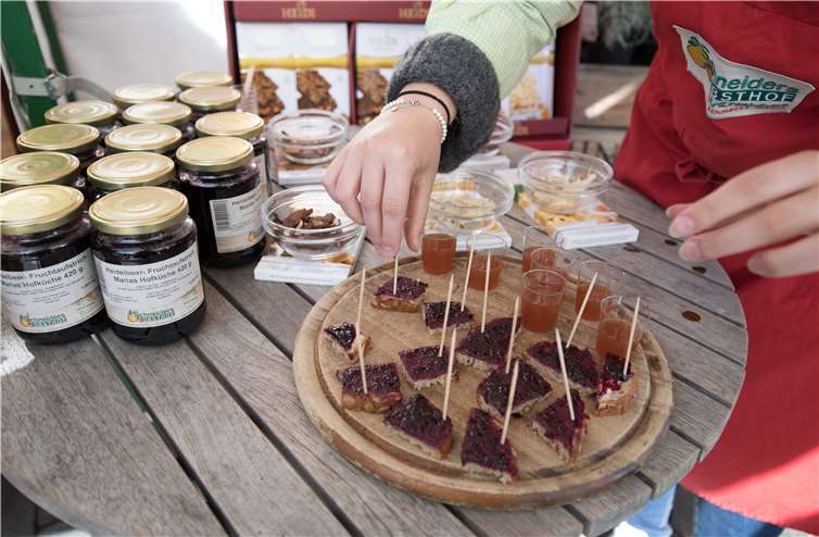 Kleine Kostproben lockten allerorten zum Probieren.