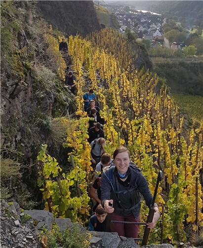Klettern im steilsten Weinberg Europas strengt an.Foto: privat