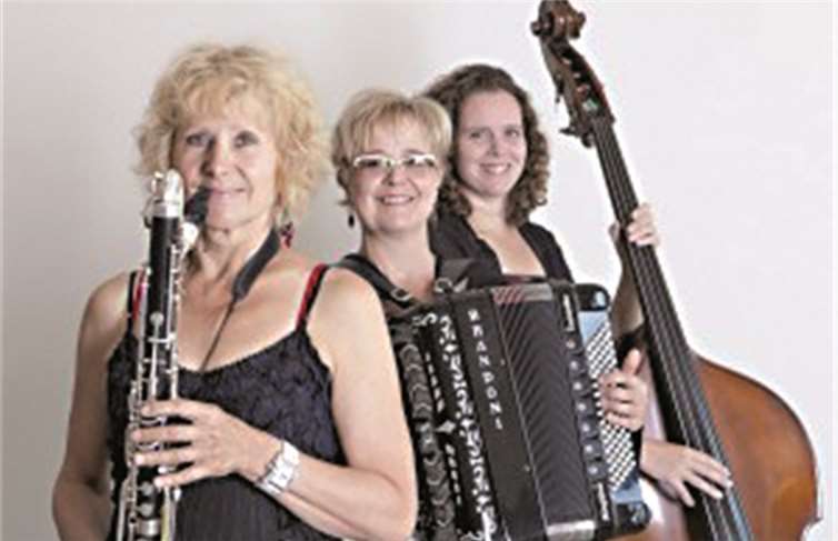 Klezmers Techter stellen in Bendorf ihr neues Programm „Majim“ vor. privat