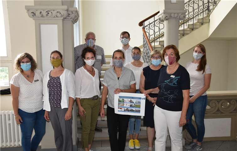 Klimaschutz und Klimaanpassung müssen umgehend erfolgen. Die war eines der Ergebnisse einer Gesprächsrunde in der Kreisverwaltung Neuwied. Gabi Schäfer von der Stabsstelle Umwelt, Energie und Klima der Kreisverwaltung Neuwied hatte zu einem Treffen mit den Verbandsgemeindeverwaltungen und der Stadt Neuwied eingeladen.