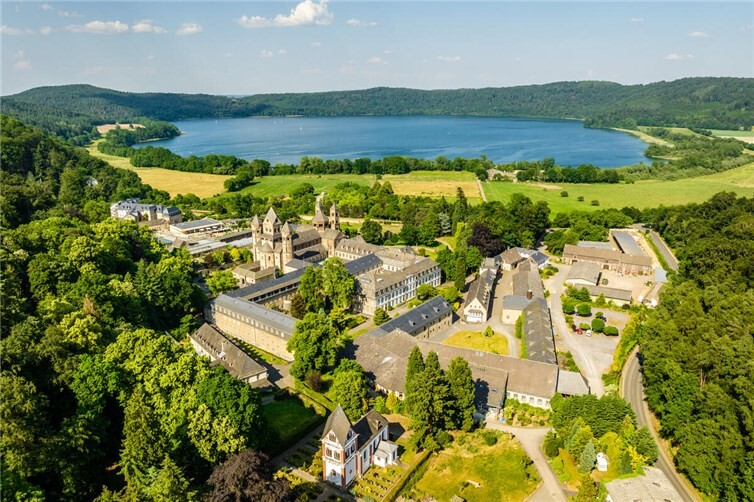 Klostergelände Maria Laach