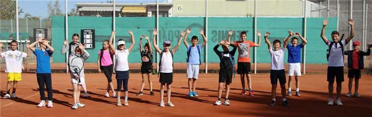 Knapp 20 Teilnehmer hatten zu der Veranstaltung unter Leitung von Marcus Brämm, Jugendwart der Tennisabteilung und Tobias Hübel, Mitglied des Jugendvorstandes des MSV gemeldet.Foto: privat