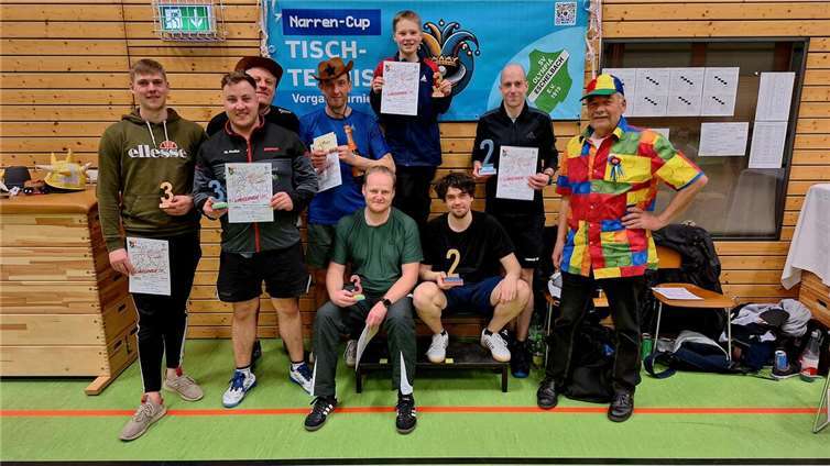 Knappe Entscheidungen und spektakuläre Spiele beim zweiten Eschelbacher Tischtennis-Narren-Cup.