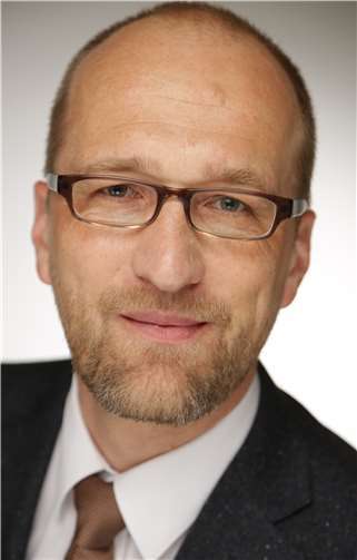 Knut Schneider ist Regionalgeschäftsführer in der IHK-Geschäftsstelle Simmern und leitet das Projekt Heimat shoppen.