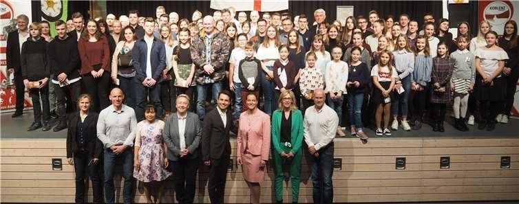 Verena Hommer wurde Sportlerin des Jahres Koblenz ehrte seine erfolgreichsten Sportlerinnen und Sportler. Fotos: HH