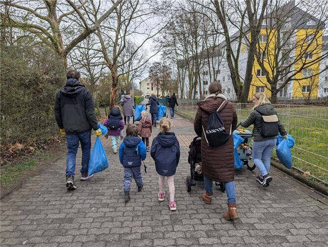 Koblenzer Freiwillige im Einsatz.
