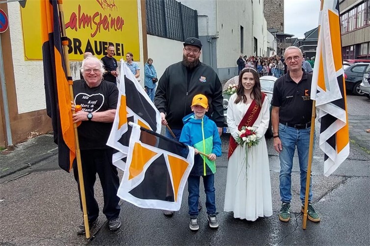 Kolping-Banner beim Kirmesumzug.