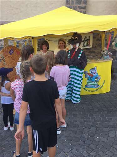 Kompetente Informationen, Tipps und Anregungen rund um die Mund-, Zahn- und Kiefergesundheit beim Kind wurden den Eltern in verschiedenen Sprachen geboten.privat