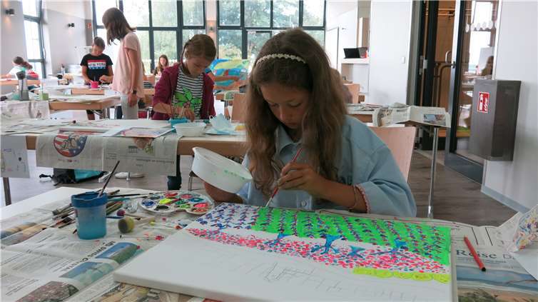 Konzentriertes kreatives Gestalten.