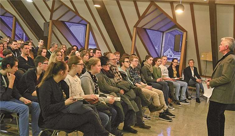 Kooperationspartner ist in diesem Jahr die Handwerkskammer Koblenz, die das Projekt vor Ort koordiniert und die Räumlichkeiten Ihrer Mosel-Akademie in Cochem für die Seminare zur Verfügung stellt. privat