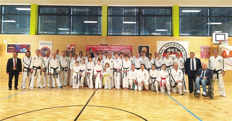 Koreanische Kampfkunst trifft Rhein-Mosel: Ein besonderer Tag in Koblenz. Fotos: Dieter Kollig