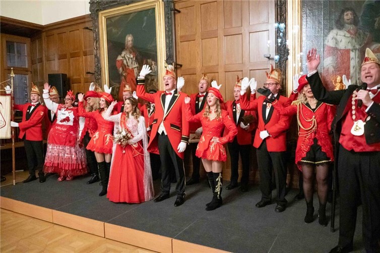 „Kowelenz Olau“ schallte es durch den Saal.