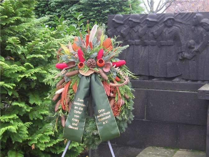 Kranz des Gedenkens.